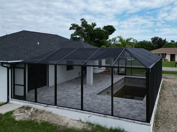 Pool screen contractor sarasota
